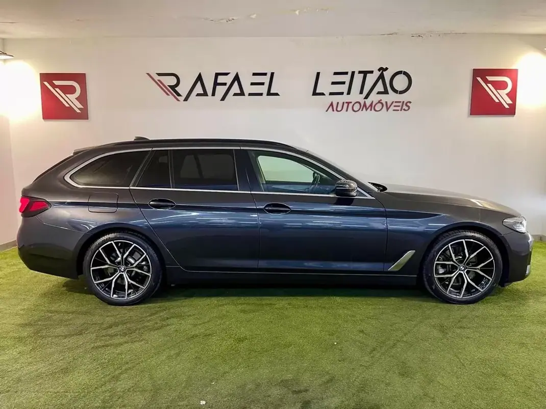 BMW 520 2023 - 34750 EUR, 72000 km - AUTO.MOTO.pt - 72000km - foto 5 de 33
