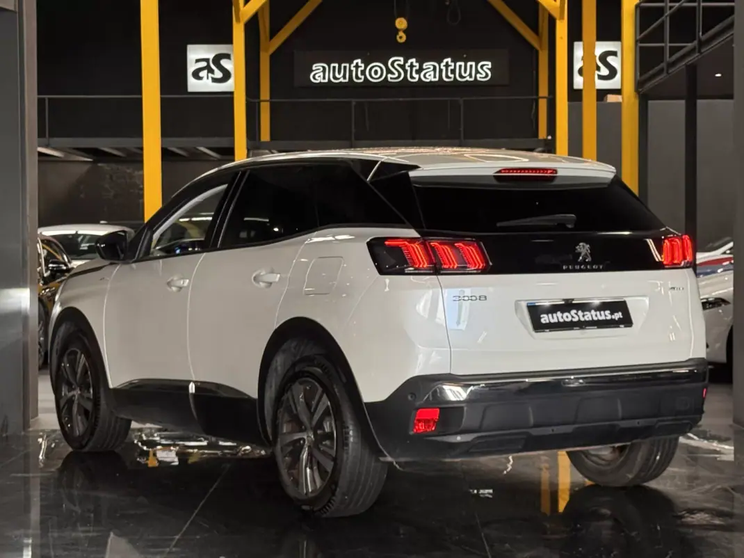 Peugeot 3008 2021 - 22990 EUR, 64900 km - AUTO.MOTO.pt - 64900km - foto 10 de 31