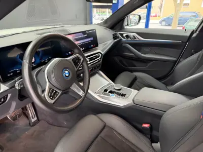BMW i4 2024 - 43000 EUR, 42572 km - AUTO.MOTO.pt - 42572km - foto 19 de 39