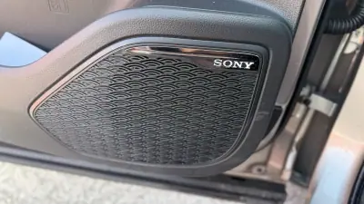 2024 - 24800 EUR, 33787 km - AUTO.MOTO.pt - 33787km - foto 19 de 33