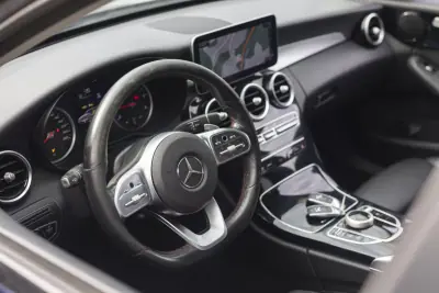 Mercedes-Benz C 180 2019 - 21900 EUR, 186430 km - AUTO.MOTO.pt - 186430km - foto 14 de 36