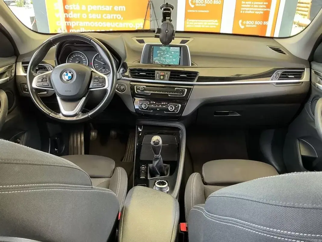 BMW X1 2017 - 18990 EUR, 132432 km - 132432km - foto 6 de 13