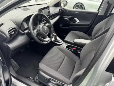 Toyota Yaris 2023 - 22990 EUR, 32000 km - AUTO.MOTO.pt - 32000km - foto 10 de 18