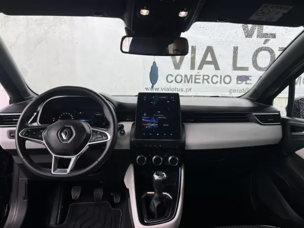Renault Clio 2022 - 15250 EUR, 37000 km - AUTO.MOTO.pt - 37000km - foto 13 de 13