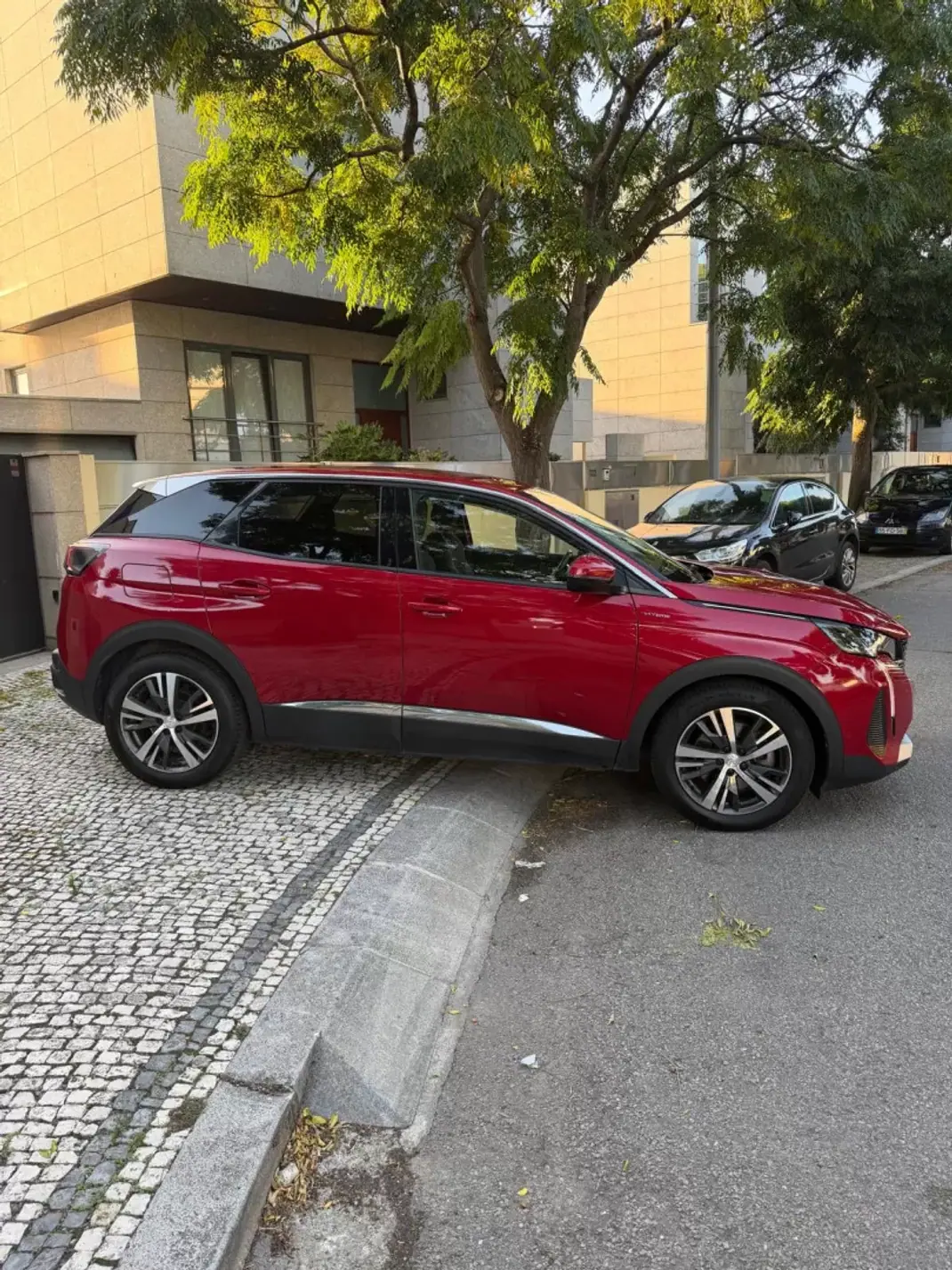 Peugeot 3008 2021 - 19900 EUR, 180000 km - 180000km - foto 5 de 28