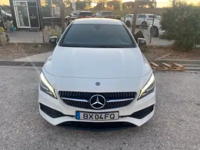 Mercedes-Benz CLA 200 2017 - 22990 EUR, 145650 km - AUTO.MOTO.pt - 145650km - foto 2 de 20