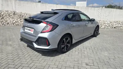 Honda Civic 2017 - 17950 EUR, 128483 km - AUTO.MOTO.pt - 128483km - foto 3 de 30