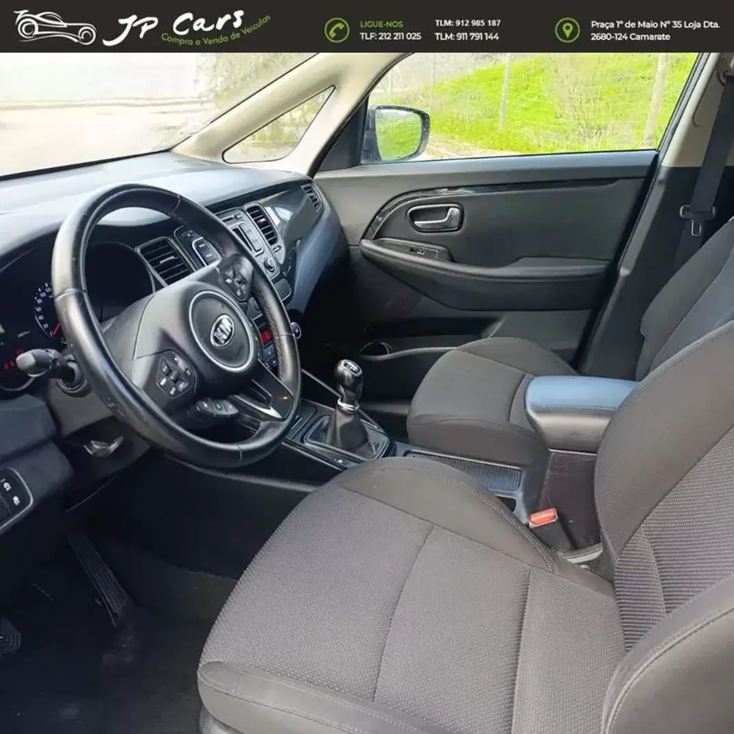 Kia Carens 2016 - 14750 EUR, 129200 km - AUTO.MOTO.pt - 129200km - foto 14 de 23