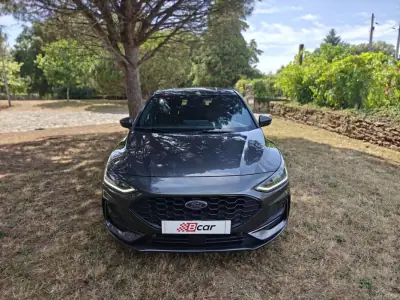 Ford Focus 2023 - 17990 EUR, 75650 km - AUTO.MOTO.pt - 75650km - foto 35 de 39