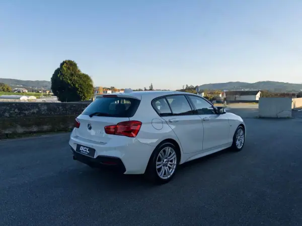 BMW 118 2015 - 17990 EUR, 168000 km - AUTO.MOTO.pt - 168000km - foto 8 de 35
