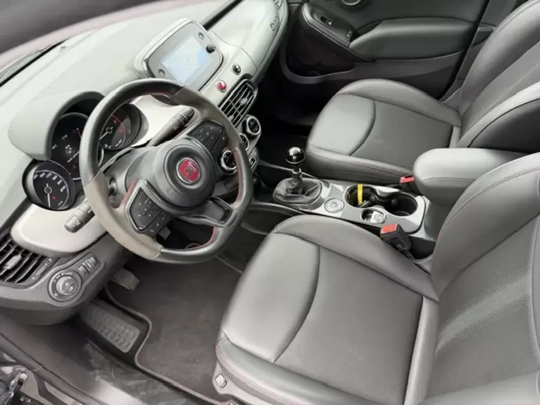 Fiat 500X 2023 - 21900 EUR, 24700 km - AUTO.MOTO.pt - 24700km - foto 11 de 12