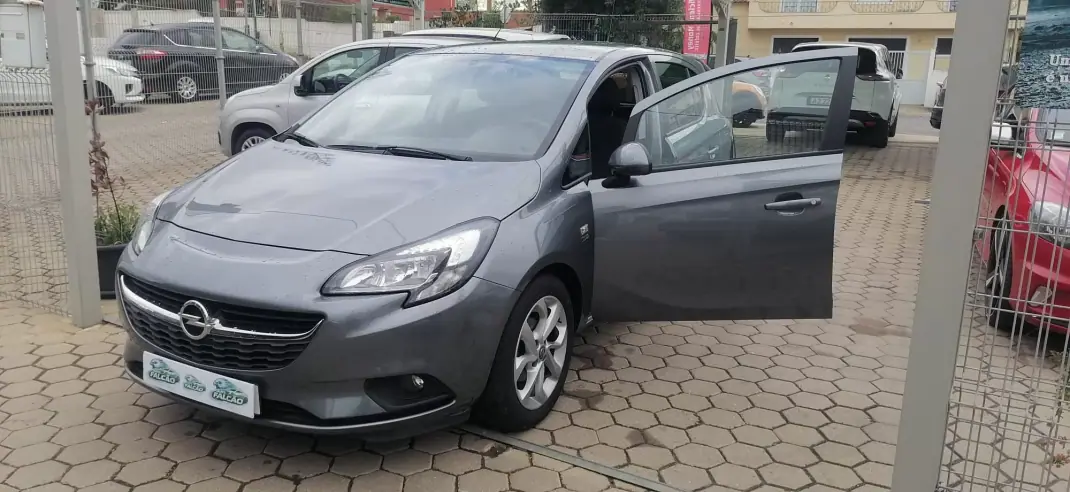 Opel Corsa 2019 - 10900 EUR, 80374 km - AUTO.MOTO.pt - 80374km - foto 6 de 10