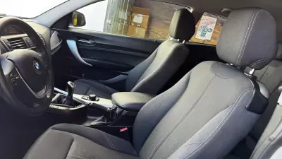 BMW 114 2017 - 15500 EUR, 125000 km - AUTO.MOTO.pt - 125000km - foto 8 de 19