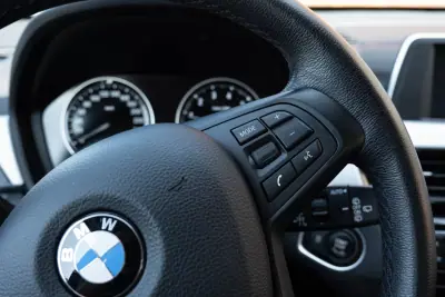BMW X1 2019 - 20900 EUR, 83380 km - AUTO.MOTO.pt - 83380km - foto 13 de 22