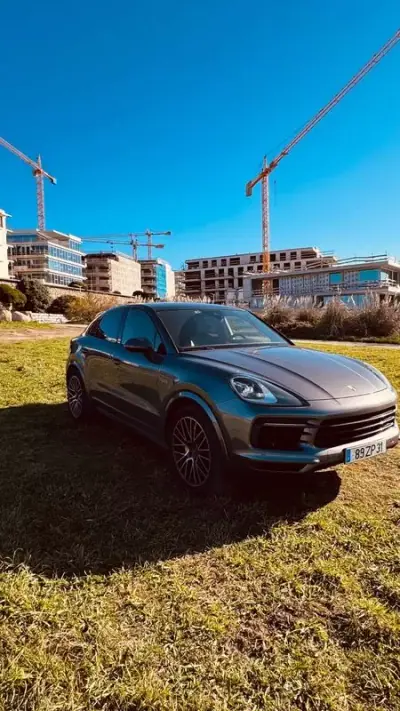Porsche Cayenne Coupé 2019 - 57500 EUR, 247000 km - AUTO.MOTO.pt - 247000km - foto 12 de 25