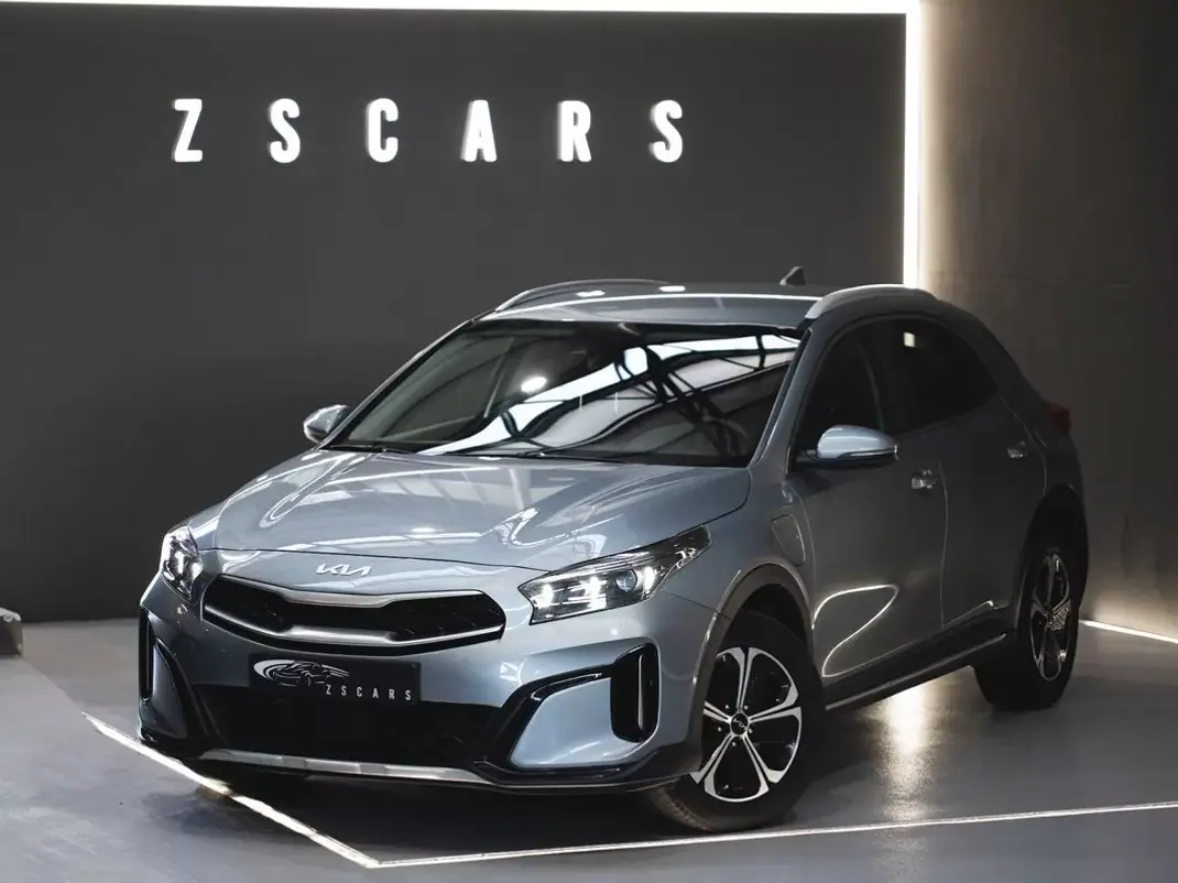 Kia XCeed 2022 - 22990 EUR, 52076 km - AUTO.MOTO.pt - 52076km - foto 3 de 23
