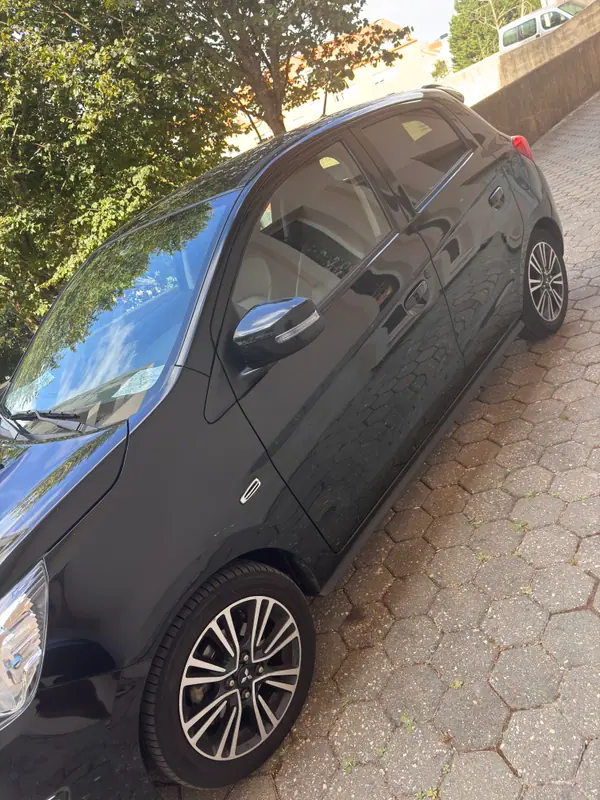 Mitsubishi Space Star 2018 - 10200 EUR, 110100 km - AUTO.MOTO.pt - 110100km - foto 2 de 9