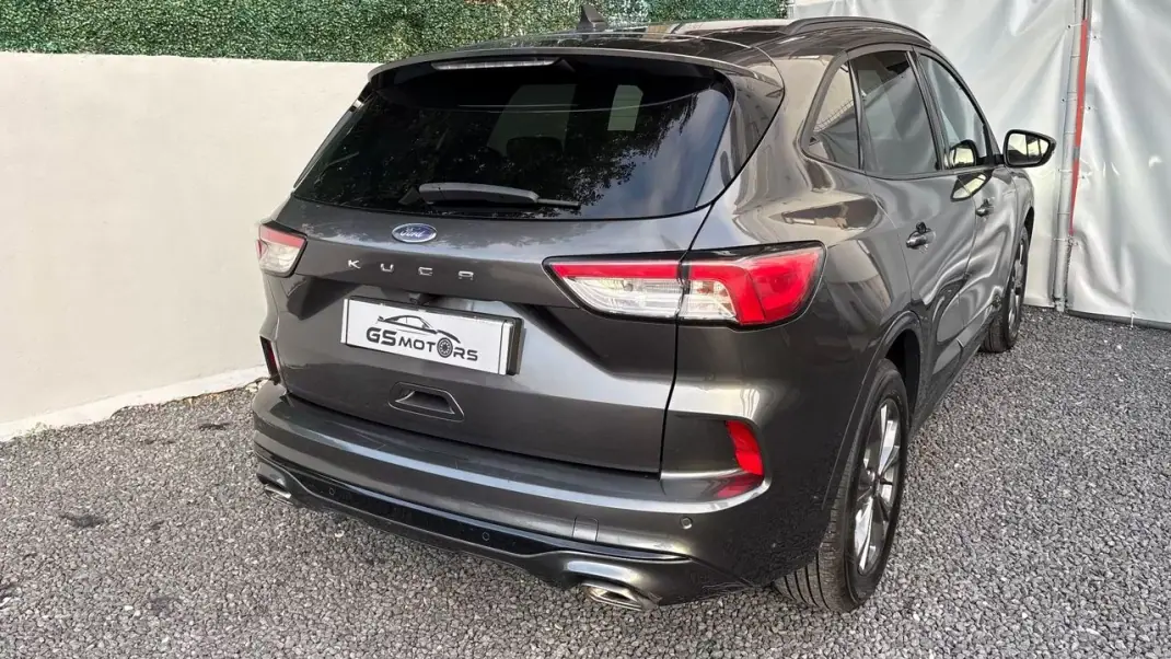 Ford Kuga 2022 - 14300 EUR, 119000 km - 119000km - foto 5 de 12
