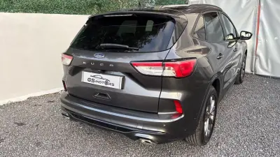 Ford Kuga 2022 - 14300 EUR, 119000 km - 119000km - foto 5 de 12