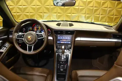 Porsche 991 2017 - 119000 EUR, 75000 km - AUTO.MOTO.pt - 75000km - foto 21 de 34
