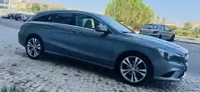 Mercedes-Benz CLA 180 2015 — foto 5 de 13