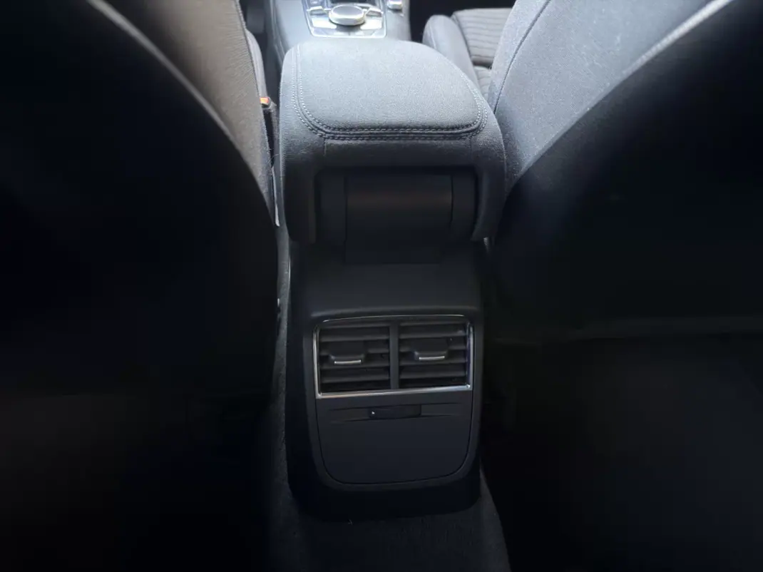 Audi A3 Sportback 2018 - 18500 EUR, 135000 km - AUTO.MOTO.pt - 135000km - foto 22 de 23