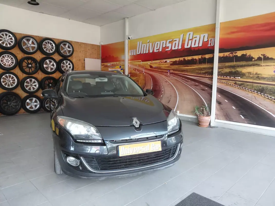 Renault Mégane Sport Tourer 2012 - 4950 EUR, 277000 km - 277000km - foto 2 de 22