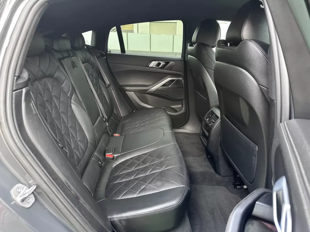 BMW X6 2024 - 104900 EUR, 50000 km - AUTO.MOTO.pt - 50000km - foto 57 de 68