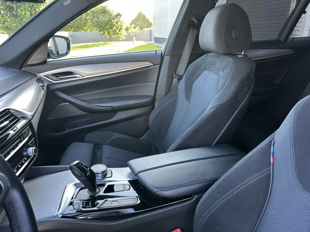 BMW M550d 2017 - 49900 EUR, 150000 km - AUTO.MOTO.pt - 150000km - foto 37 de 54
