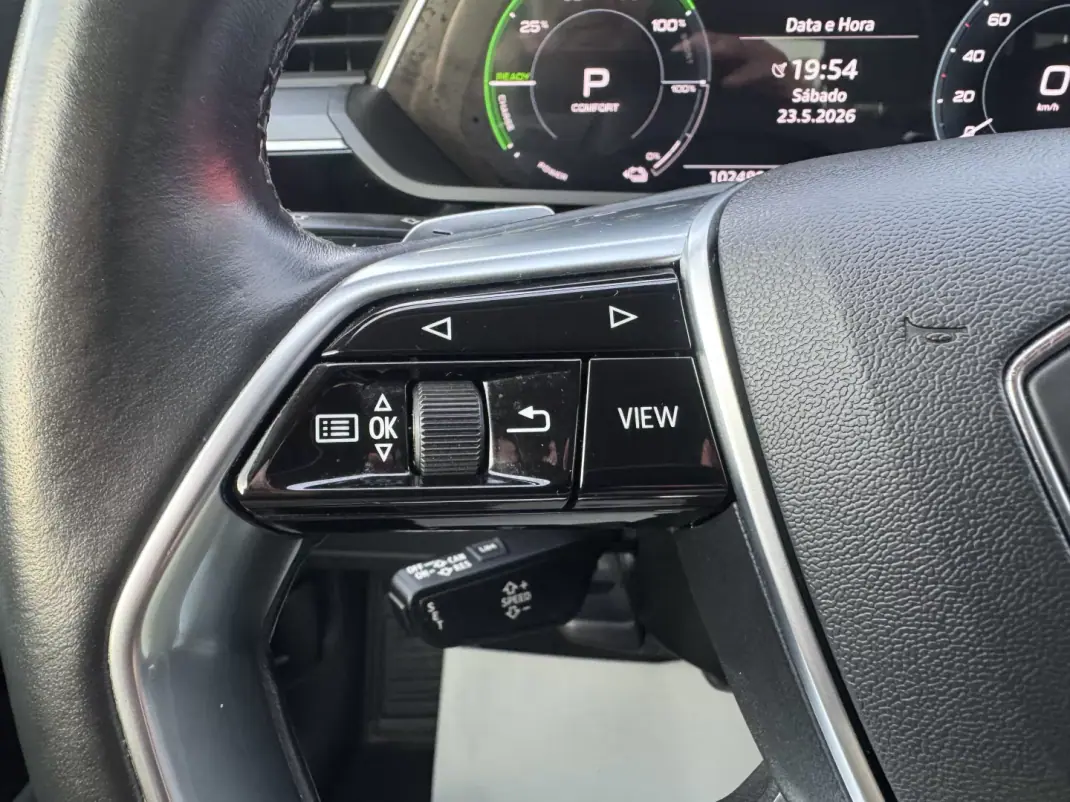 Audi e-tron Sportback 2020 - 28900 EUR, 102000 km - AUTO.MOTO.pt - 102000km - foto 36 de 54