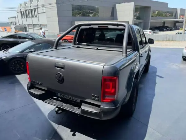 Volkswagen Amarok 2011 - 22900 EUR, 223000 km - AUTO.MOTO.pt - 223000km - foto 4 de 9