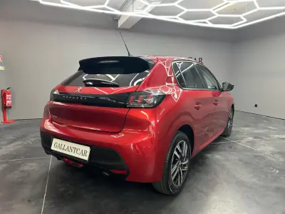 Peugeot 208 2023 - 15000 EUR, 56190 km - AUTO.MOTO.pt - 56190km - foto 3 de 10
