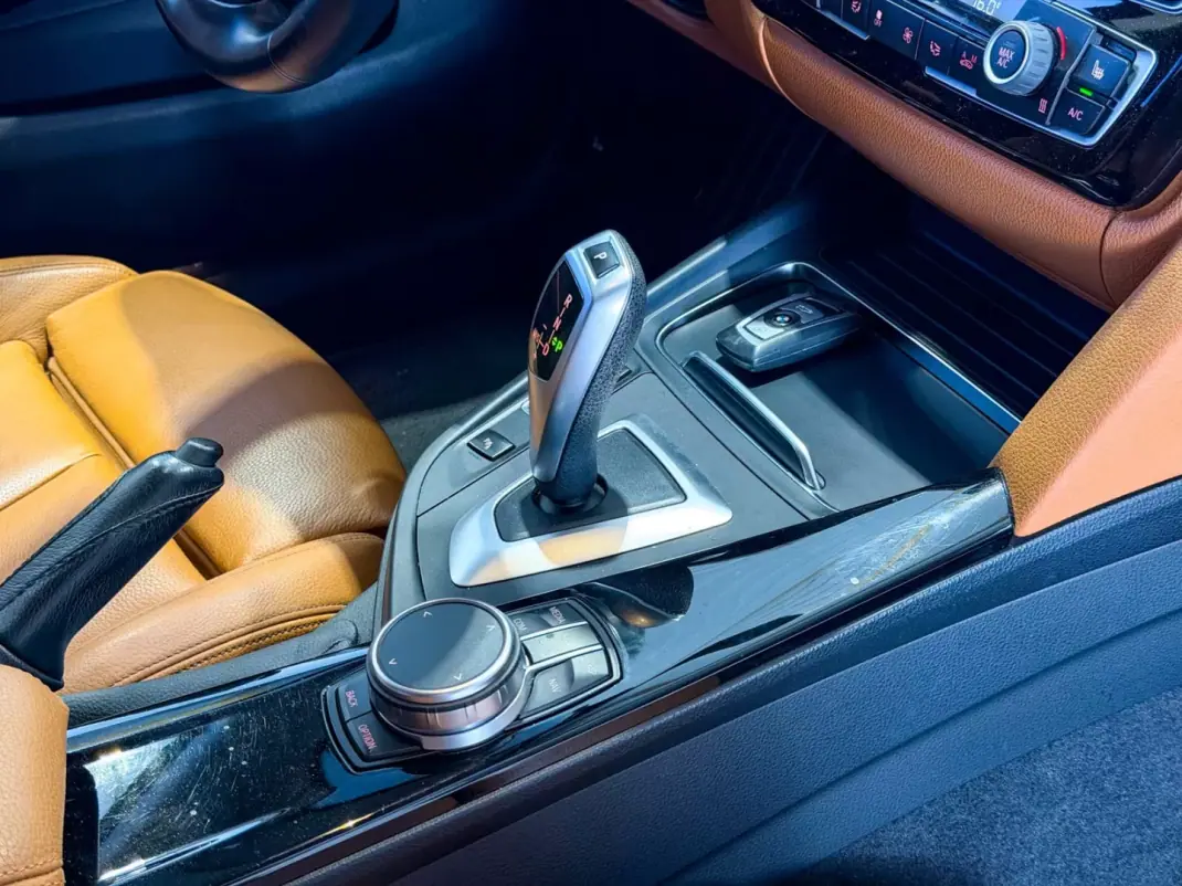 BMW 420 Gran Coupé 2019 - 21750 EUR, 196000 km - 196000km - foto 29 de 32