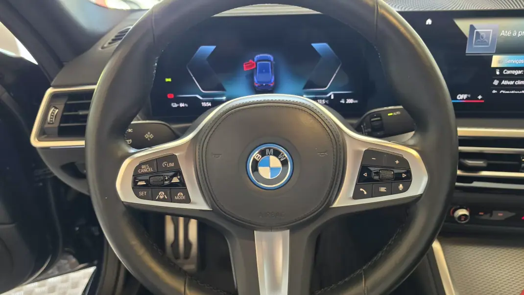 BMW i4 2023 - 38900 EUR, 51175 km - AUTO.MOTO.pt - 51175km - foto 43 de 62