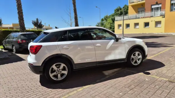 Audi Q2 2020 - 18890 EUR, 150000 km - AUTO.MOTO.pt - 150000km - foto 12 de 17