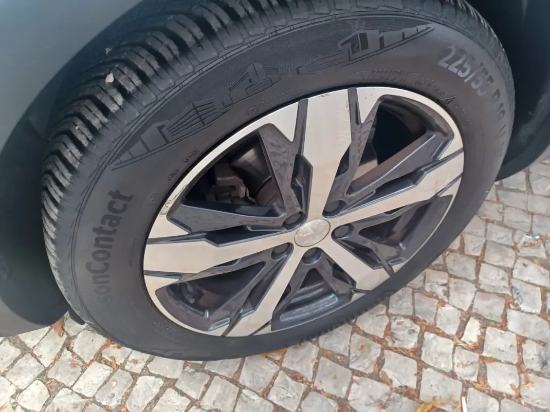 Peugeot 5008 2018 - 21890 EUR, 167073 km - 167073km - foto 40 de 41
