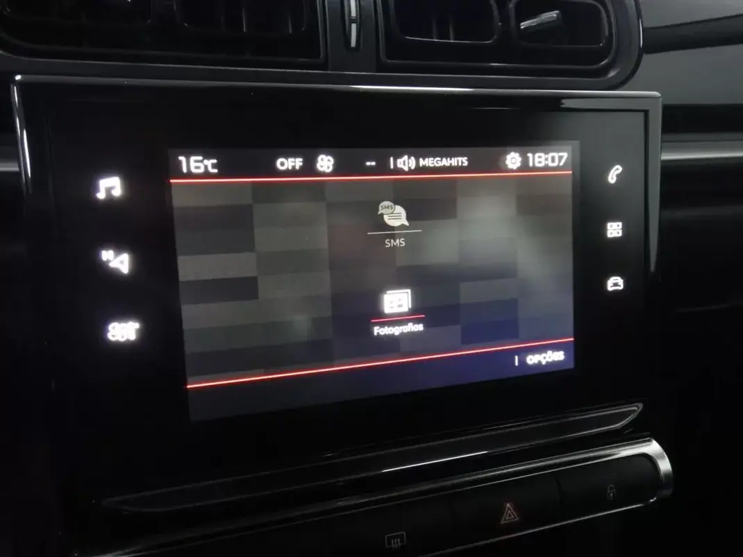 Citroën C3 2018 - 8990 EUR, 97000 km - AUTO.MOTO.pt - 97000km - foto 19 de 22