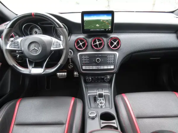 Mercedes-Benz A 45 AMG 2017 - 38990 EUR, 110000 km - AUTO.MOTO.pt - 110000km - foto 37 de 56