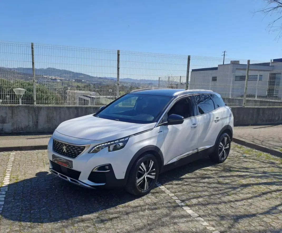 Peugeot 3008 2017 - 17500 EUR, 169000 km - AUTO.MOTO.pt - 169000km - foto 1 de 15