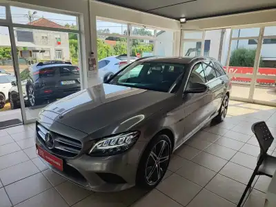 Mercedes-Benz C 300 2020 - 25750 EUR, 107000 km - AUTO.MOTO.pt - 107000km - foto 5 de 42