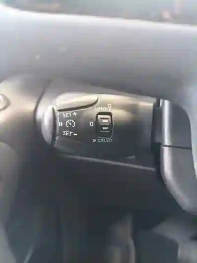 Citroën Berlingo 2021 - 13990 EUR, 180000 km - 180000km - foto 8 de 10