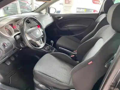 SEAT Ibiza 2011 - 7490 EUR, 134000 km - AUTO.MOTO.pt - 134000km - foto 32 de 34