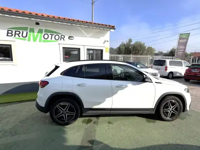 Mercedes-Benz EQA 2021 — foto 5 de 18