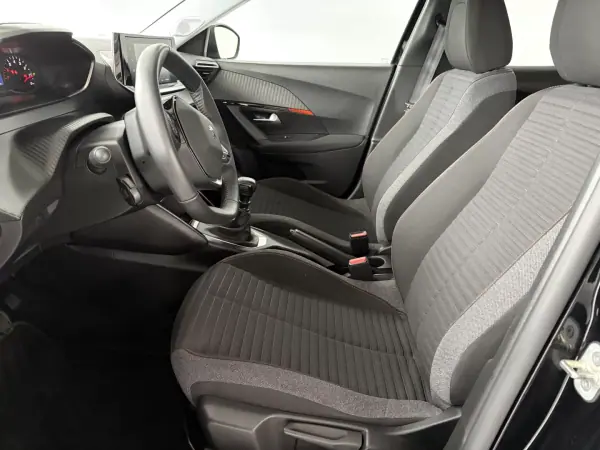 Peugeot 2008 2022 - 18490 EUR, 116436 km - AUTO.MOTO.pt - 116436km - foto 7 de 11