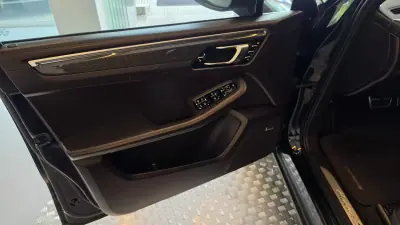 Porsche Macan 2014 - 33900 EUR, 211992 km - AUTO.MOTO.pt - 211992km - foto 32 de 58