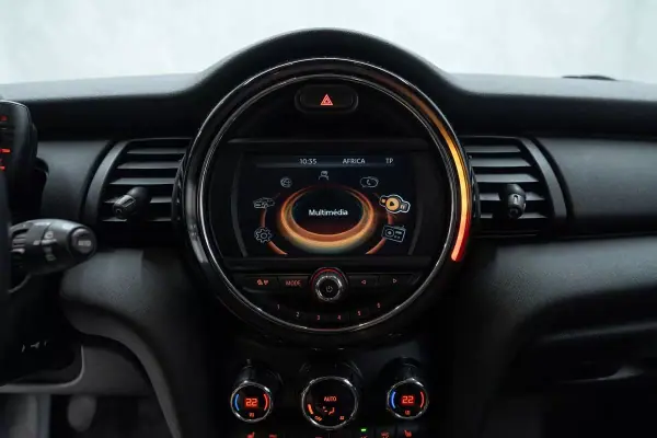 MINI 5 Portas 2017 - 14950 EUR, 89000 km - AUTO.MOTO.pt - 89000km - foto 23 de 36