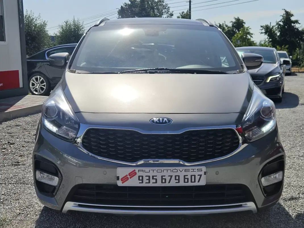 Kia Carens 2018 - 17700 EUR, 104900 km - 104900km - foto 2 de 52