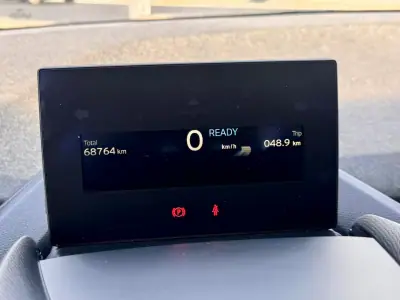 BMW i3 2018 - 17500 EUR, 68000 km - AUTO.MOTO.pt - 68000km - foto 16 de 20