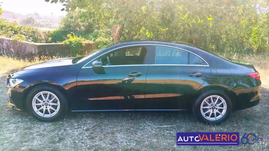 Mercedes-Benz CLA 200 2021 - 32950 EUR, 37470 km - 37470km - foto 2 de 26