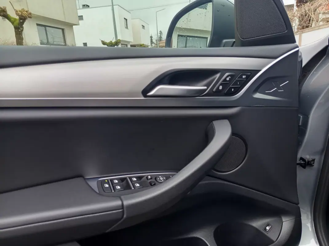 BMW X3 2022 - 39490 EUR, 85400 km - AUTO.MOTO.pt - 85400km - foto 17 de 27